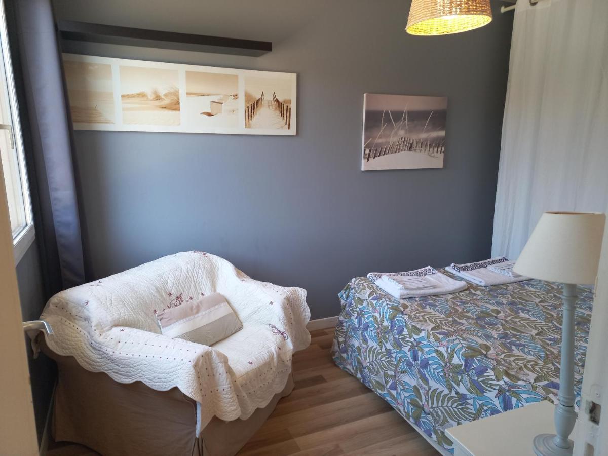 "L'Hippocampe", Climatise, 60 M2 , 2 Chambres, Tres Calme, Plage Des Sablettes Et Commerces A 3 Minutes A Pied, Wifi, Parking Gratuit, Lit King Size La Seyne-sur-Mer Bagian luar foto