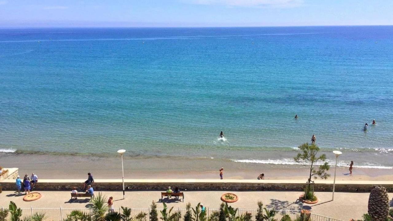 "L'Hippocampe", Climatise, 60 M2 , 2 Chambres, Tres Calme, Plage Des Sablettes Et Commerces A 3 Minutes A Pied, Wifi, Parking Gratuit, Lit King Size La Seyne-sur-Mer Bagian luar foto